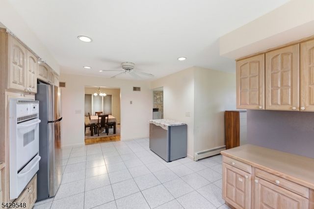 767 Kingsland Ave, Ridgefield Boro, NJ 07657