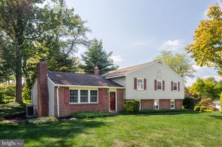 1560 GREENLAWN RD, Paoli, PA 19301