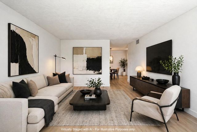 7300 NW 17th Street 305, Plantation, FL 33313