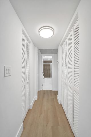 7300 NW 17th Street 305, Plantation, FL 33313