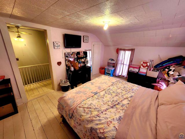 317 Chestnut ST, Everest, KS 66424