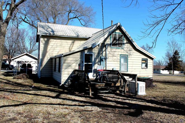 317 Chestnut ST, Everest, KS 66424