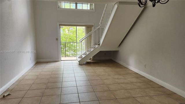 8600 SW 109th Ave 4-206, Miami, FL 33173