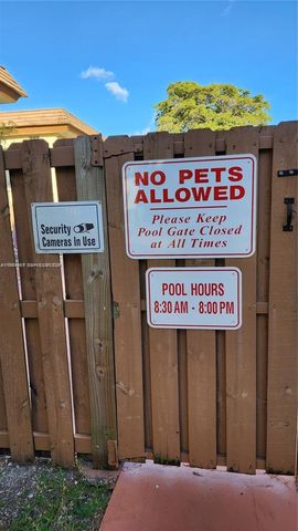 8600 SW 109th Ave 4-206, Miami, FL 33173