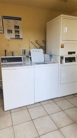 8600 SW 109th Ave 4-206, Miami, FL 33173