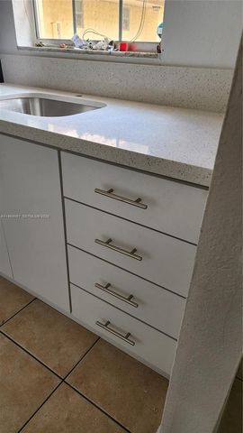 8600 SW 109th Ave 4-206, Miami, FL 33173