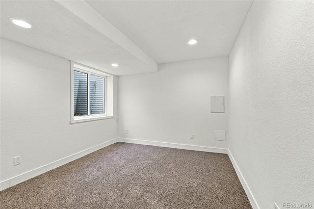 3903 S Quemoy Way, Aurora, CO 80018
