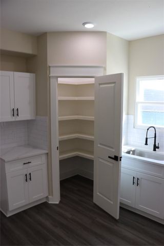 9441 Radio Road B, Houston, TX 77075