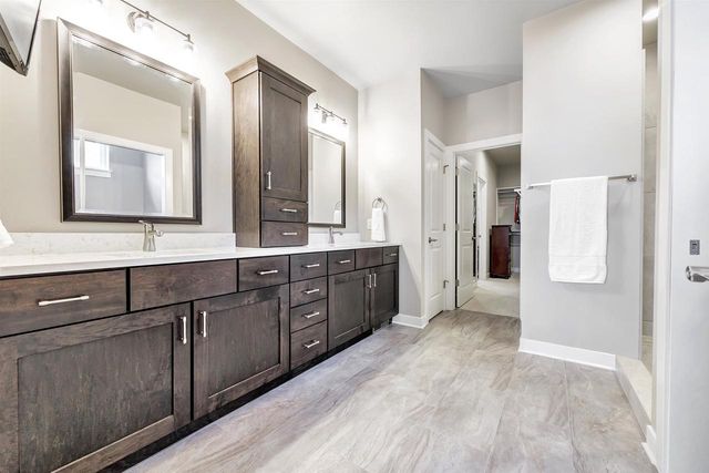 2479 ORION CIRCLE, Green Bay, WI 54311