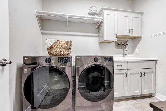 2479 ORION CIRCLE, Green Bay, WI 54311