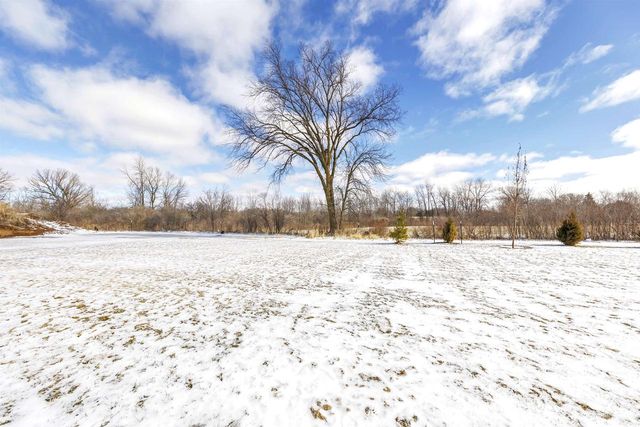 2479 ORION CIRCLE, Green Bay, WI 54311