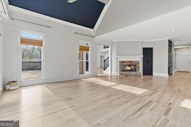 320 Champions View Drive, Milton, GA 30004