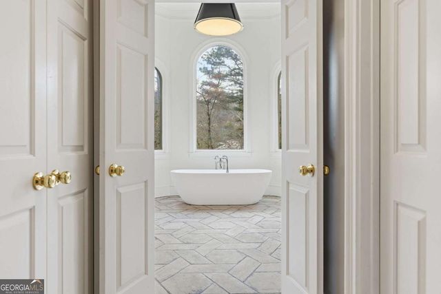 320 Champions View Drive, Milton, GA 30004