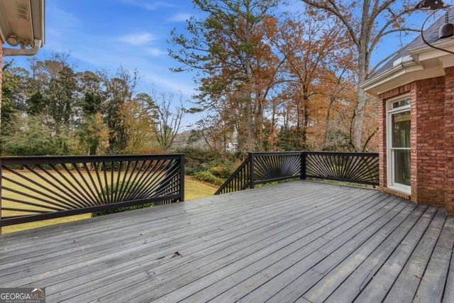 320 Champions View Drive, Milton, GA 30004