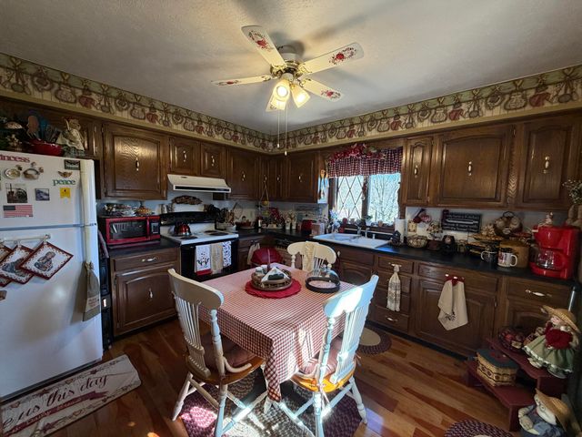 35 Guinn Drive, Monticello, KY 42633