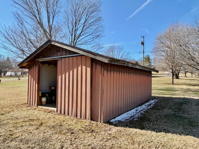 35 Guinn Drive, Monticello, KY 42633