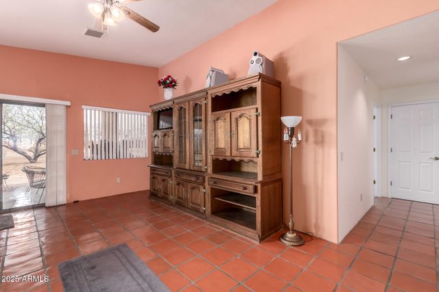 4225 S COMANCHE Drive, Sierra Vista, AZ 85650