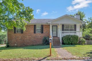 1608 Western Shore Dr, Nashville, TN 37214