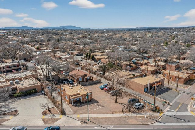 141 Daniel Street A & B, Santa Fe, NM 87501