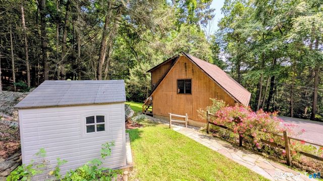 17 East Bucks Rock Road, New Milford, CT 06776