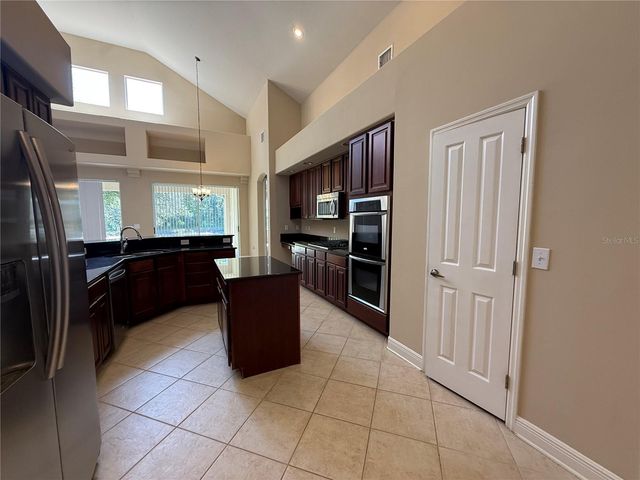 1754 FIRCREST CT, Wesley Chapel, FL 33543