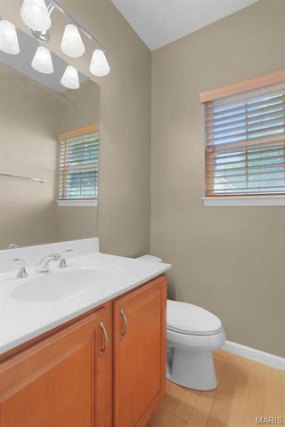 6 Crestwyck Court, Lake St Louis, MO 63367