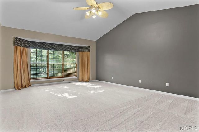 6 Crestwyck Court, Lake St Louis, MO 63367