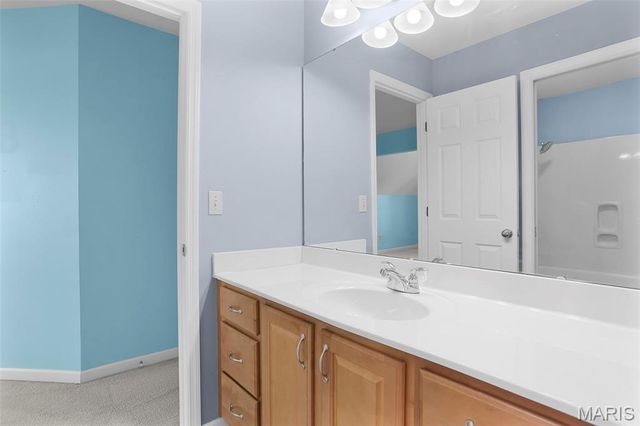 6 Crestwyck Court, Lake St Louis, MO 63367