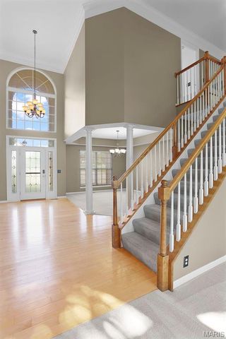 6 Crestwyck Court, Lake St Louis, MO 63367