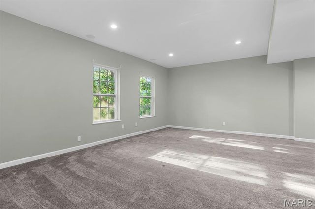 6 Crestwyck Court, Lake St Louis, MO 63367