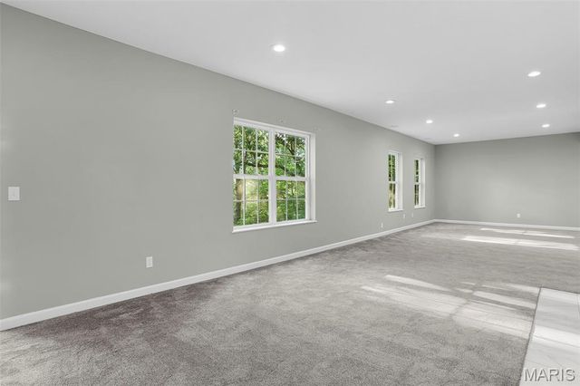 6 Crestwyck Court, Lake St Louis, MO 63367