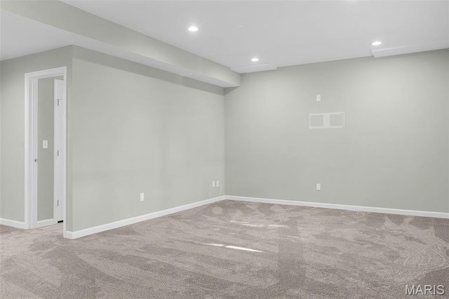 6 Crestwyck Court, Lake St Louis, MO 63367