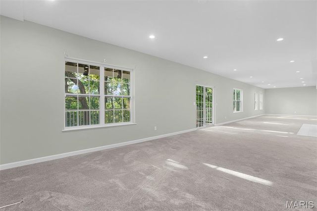 6 Crestwyck Court, Lake St Louis, MO 63367