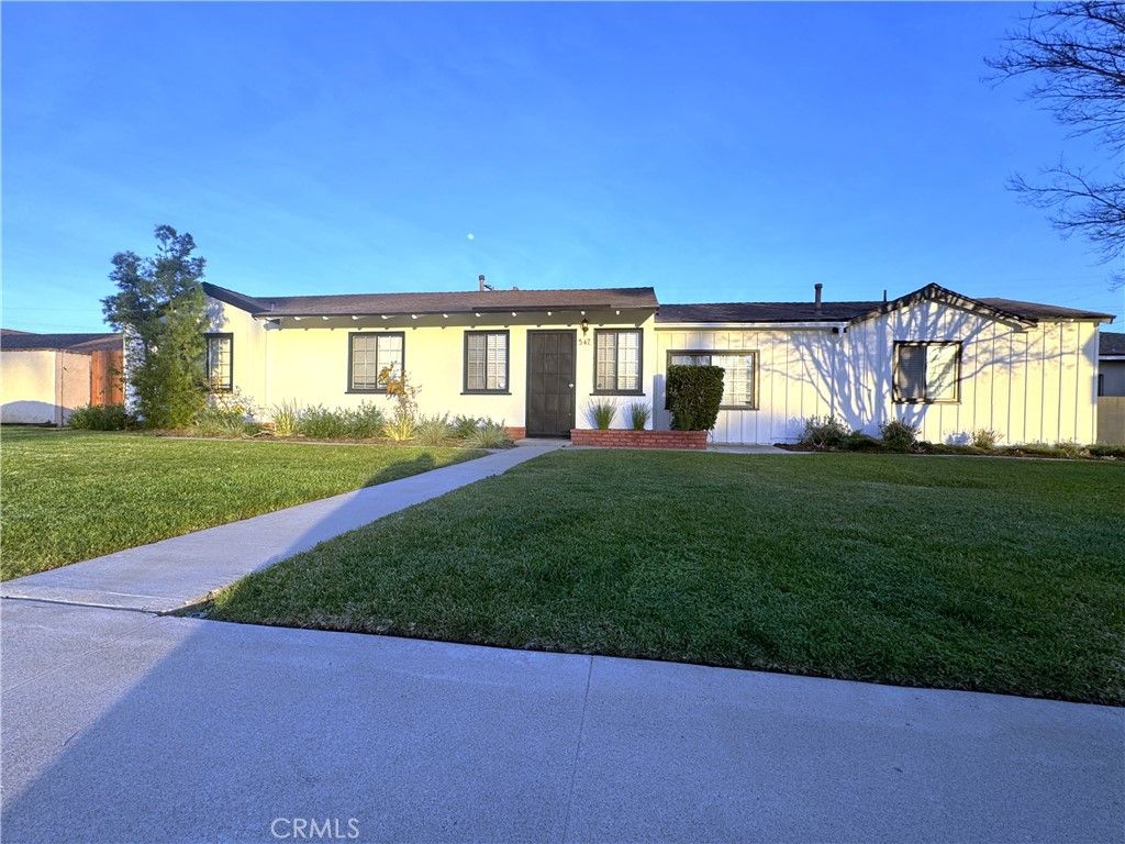 547 S Yorba Street, Orange, CA 92869