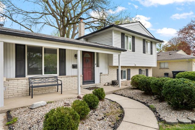 37174 Sunnydale Street, Livonia, MI 48154