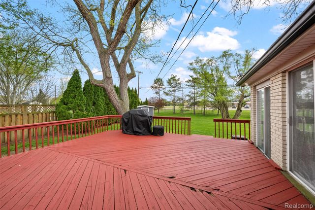 37174 Sunnydale Street, Livonia, MI 48154