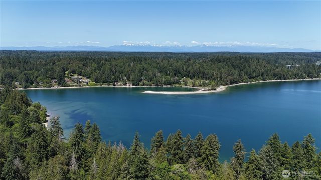 19789 Erickson Road SW, Longbranch, WA 98351