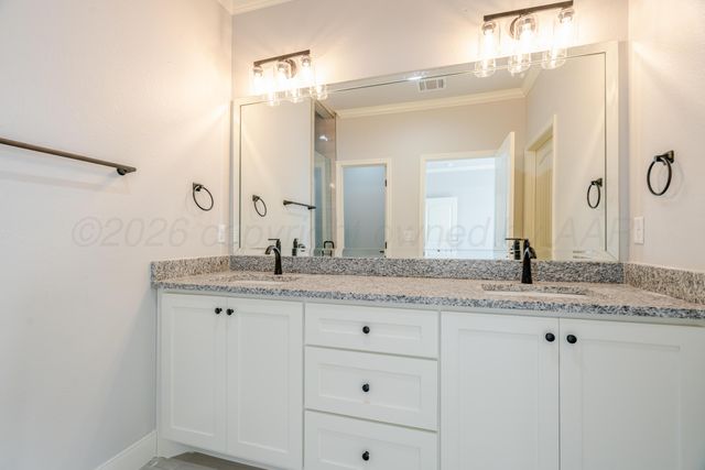 1722 Northridge Street, Dumas, TX 79029