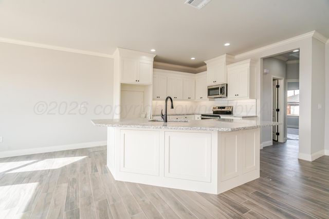 1722 Northridge Street, Dumas, TX 79029