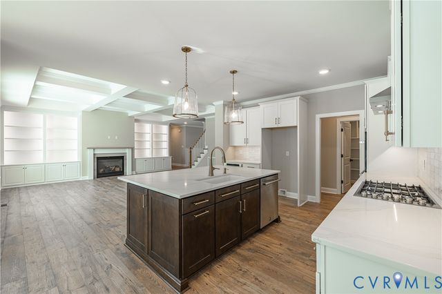 15253 Johns Trace Cir, Montpelier, VA 23192
