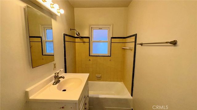 235 Termino 3, Long Beach, CA 90803