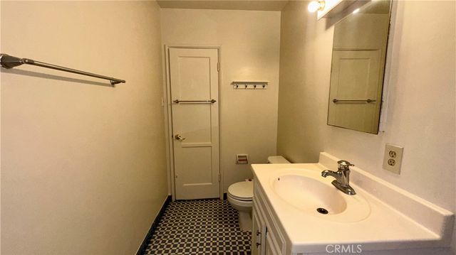 235 Termino 3, Long Beach, CA 90803