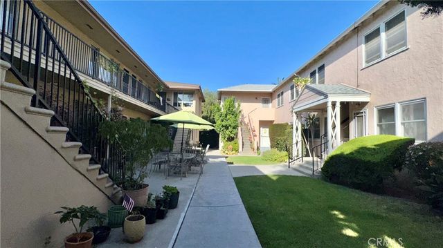 235 Termino 3, Long Beach, CA 90803