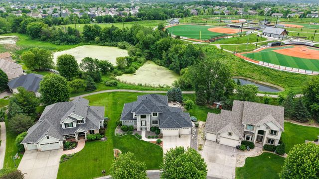 6786 Yellowstone Lane N, Maple Grove, MN 55311