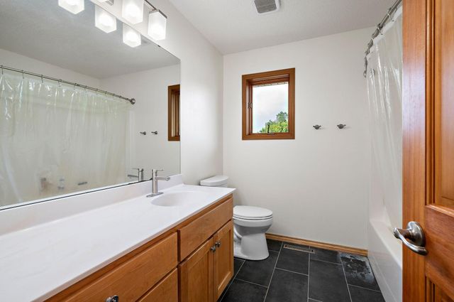 6786 Yellowstone Lane N, Maple Grove, MN 55311