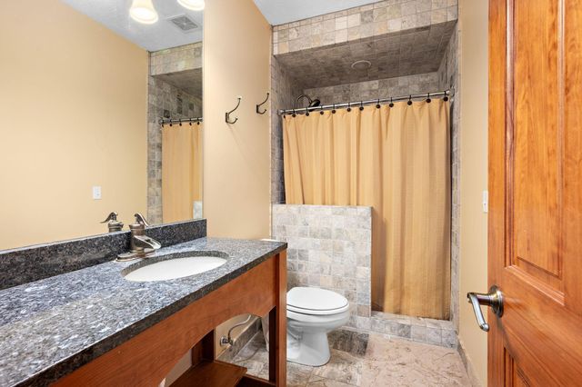 6786 Yellowstone Lane N, Maple Grove, MN 55311