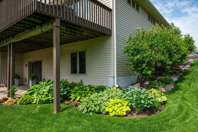 6786 Yellowstone Lane N, Maple Grove, MN 55311