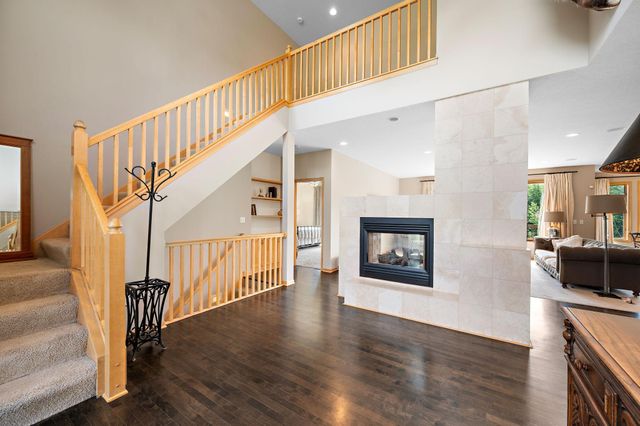 6786 Yellowstone Lane N, Maple Grove, MN 55311