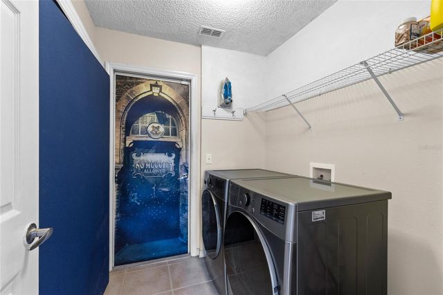 180 HIDEAWAY BEACH LANE, Kissimmee, FL 34746