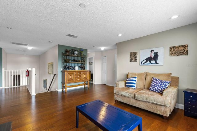 180 HIDEAWAY BEACH LANE, Kissimmee, FL 34746